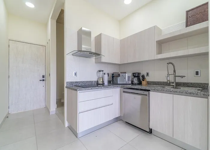 Penthouse With Jungle View Terrace Gym Pool Hottub Playa del Carmen