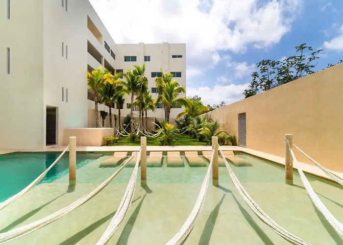 Penthouse With Jungle View Terrace Gym Pool Hottub * Playa del Carmen